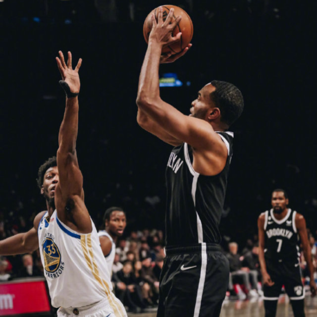 奇异果体育入口-Ming在篮网比赛中突破纪录，惊险取胜引发热议！的简单介绍