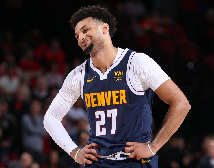 奇异果体育-穆雷回归赛场，连败首场状态亮眼，篮网观众沸腾！的简单介绍